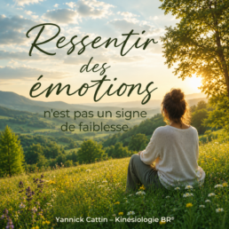 Personne prenant un moment pour accueillir ses émotions dans un environnement calme et naturel.